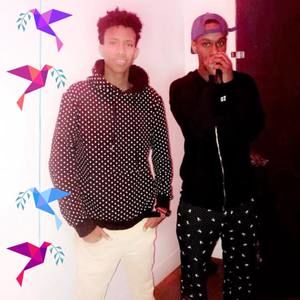 Meet your Posher, Anas